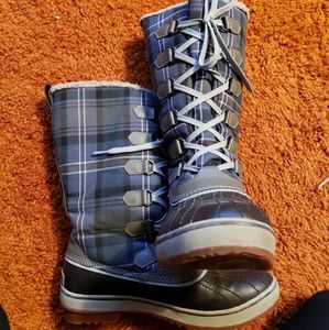 Sorel winter boots!